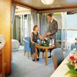 Suite w/Balcony