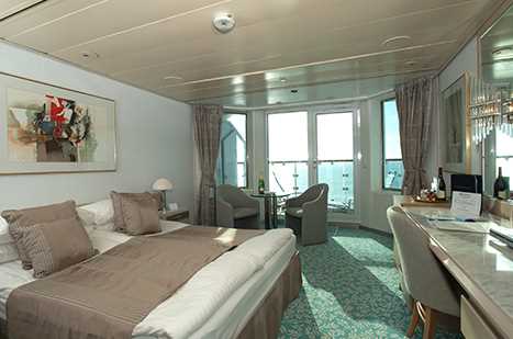 Junior Balcony Suite